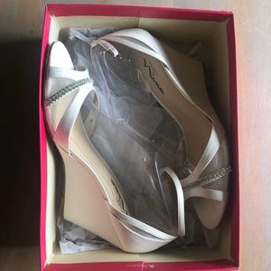 Never Worn, David’s Bridal ivory rhinestone wedges